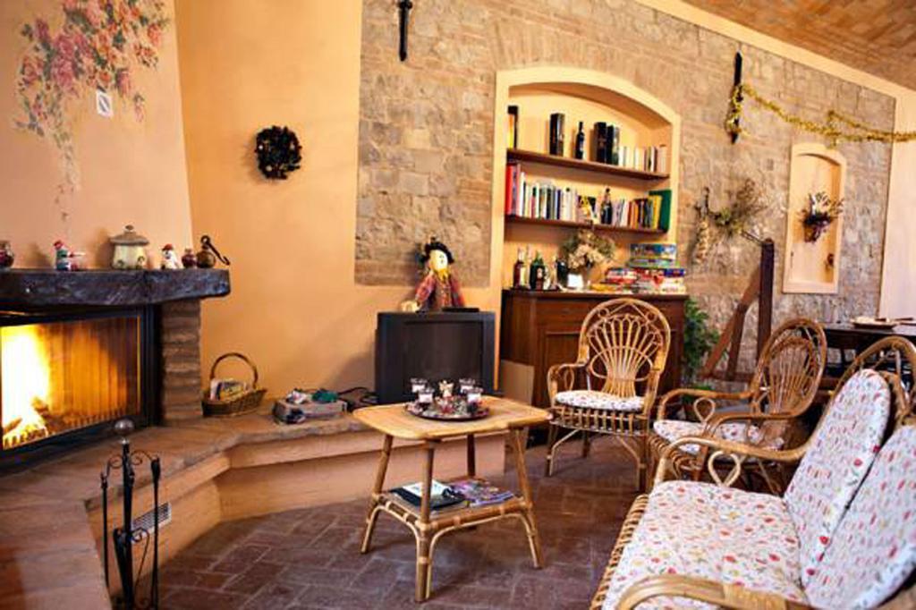 Agriturismo Il Brugnolo Scandiano Exterior photo
